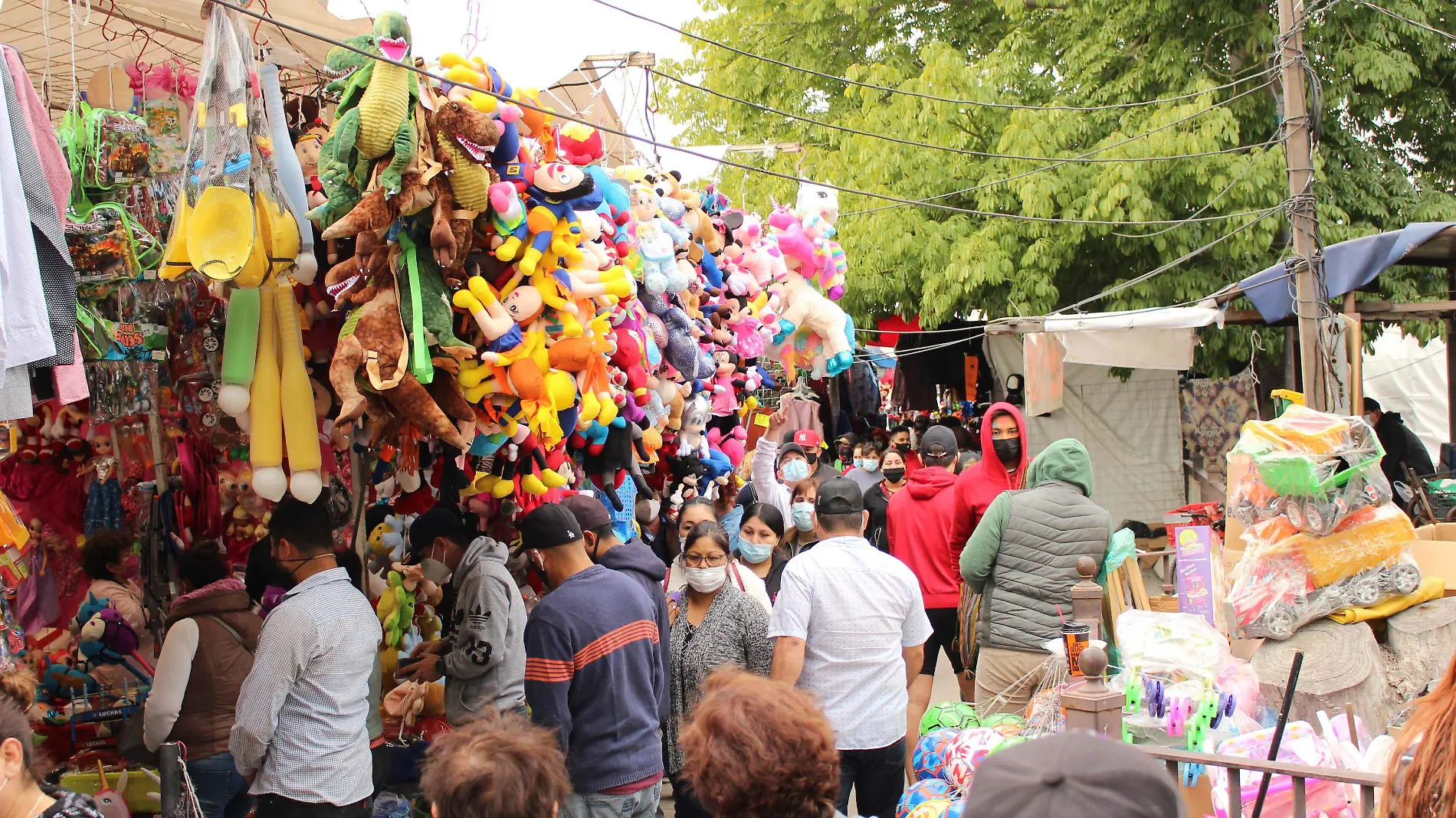 Tianguis Navideño - Mike Acosta (7)